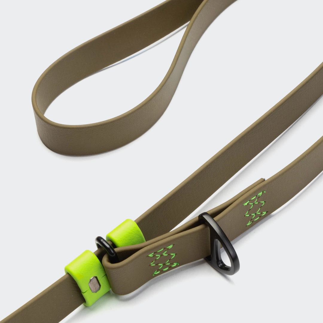 Cloud7 - IPANEMA Adjustable Dog Leash BioThane in khaki with neon yellow accents and matte black hardware.