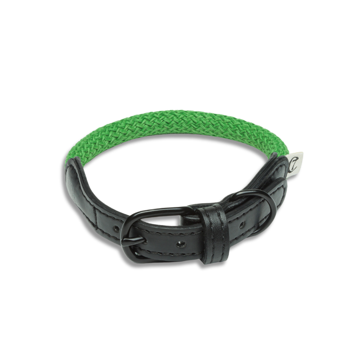 Cloud7 - MAUERPARK Vegan Collar in green rope with black vegan leather buckle and adjustable strap design.