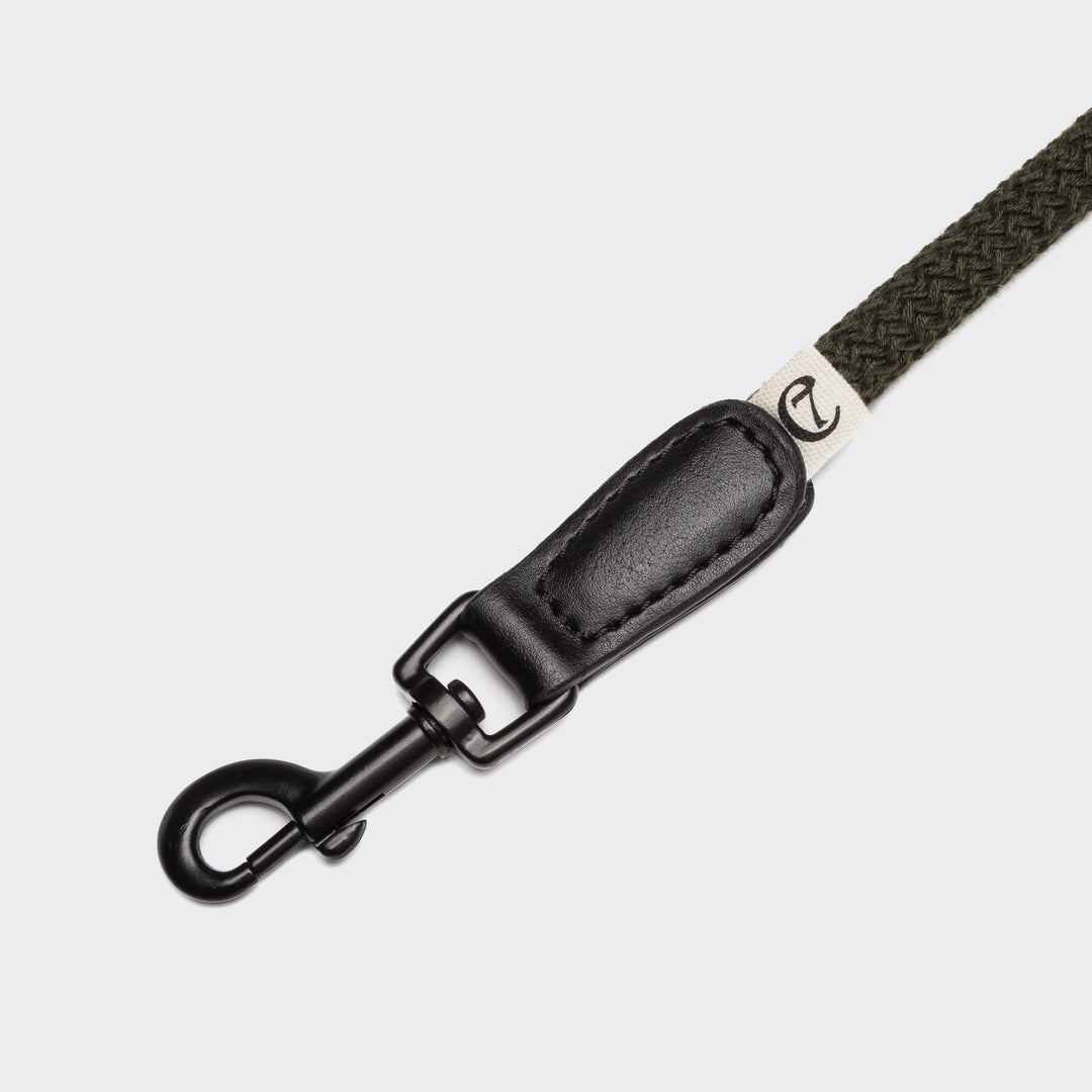 Cloud7 - MAUERPARK Vegan Leash featuring durable black clip and braided olive vegan rope design.