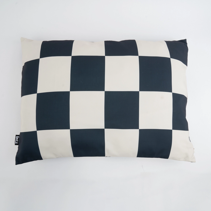 Checkerboard pattern eco-friendly dog bed with recycled material for comfort and durability Fritz - Bed GRANDE by Fritz