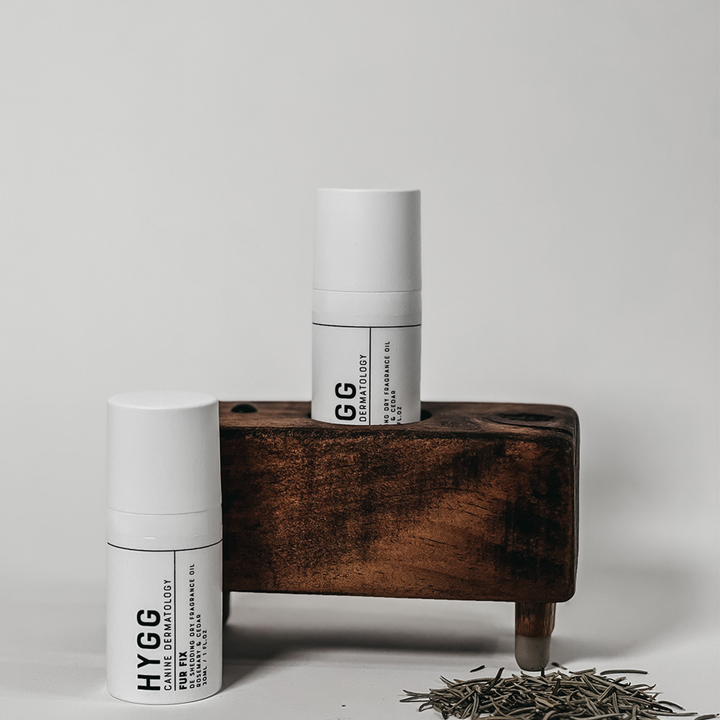 Exclusive dry fragrance oil for dog wellbeing, natural scent benefits coat shine and care, FUR FIX Fragrance by Hygg