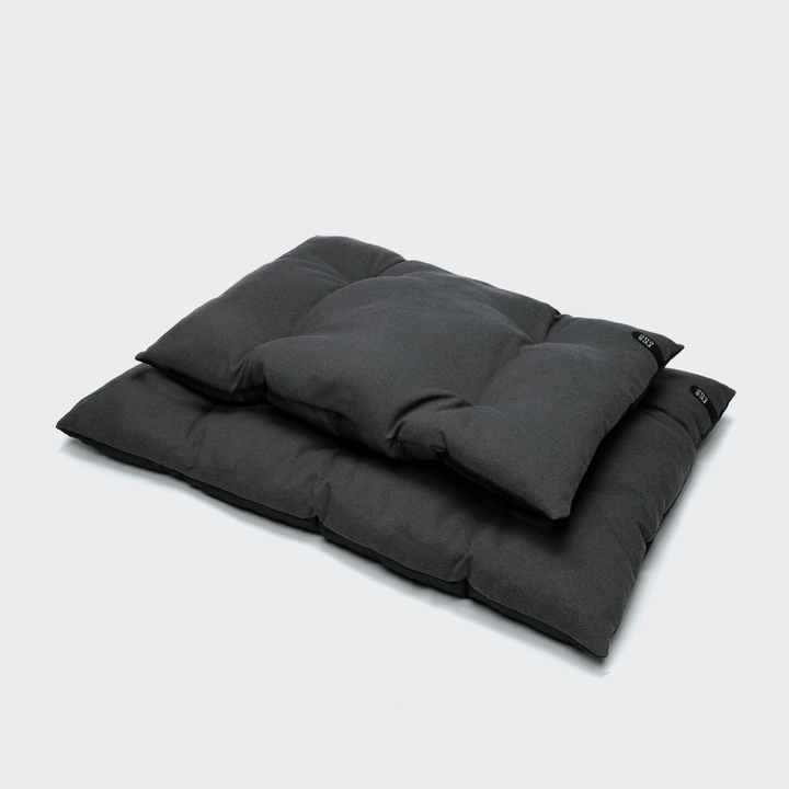 Cloud7 - RESC7UE Dog Pillow in dark grey, durable, waterproof bottom, suitable for indoor and outdoor use.
