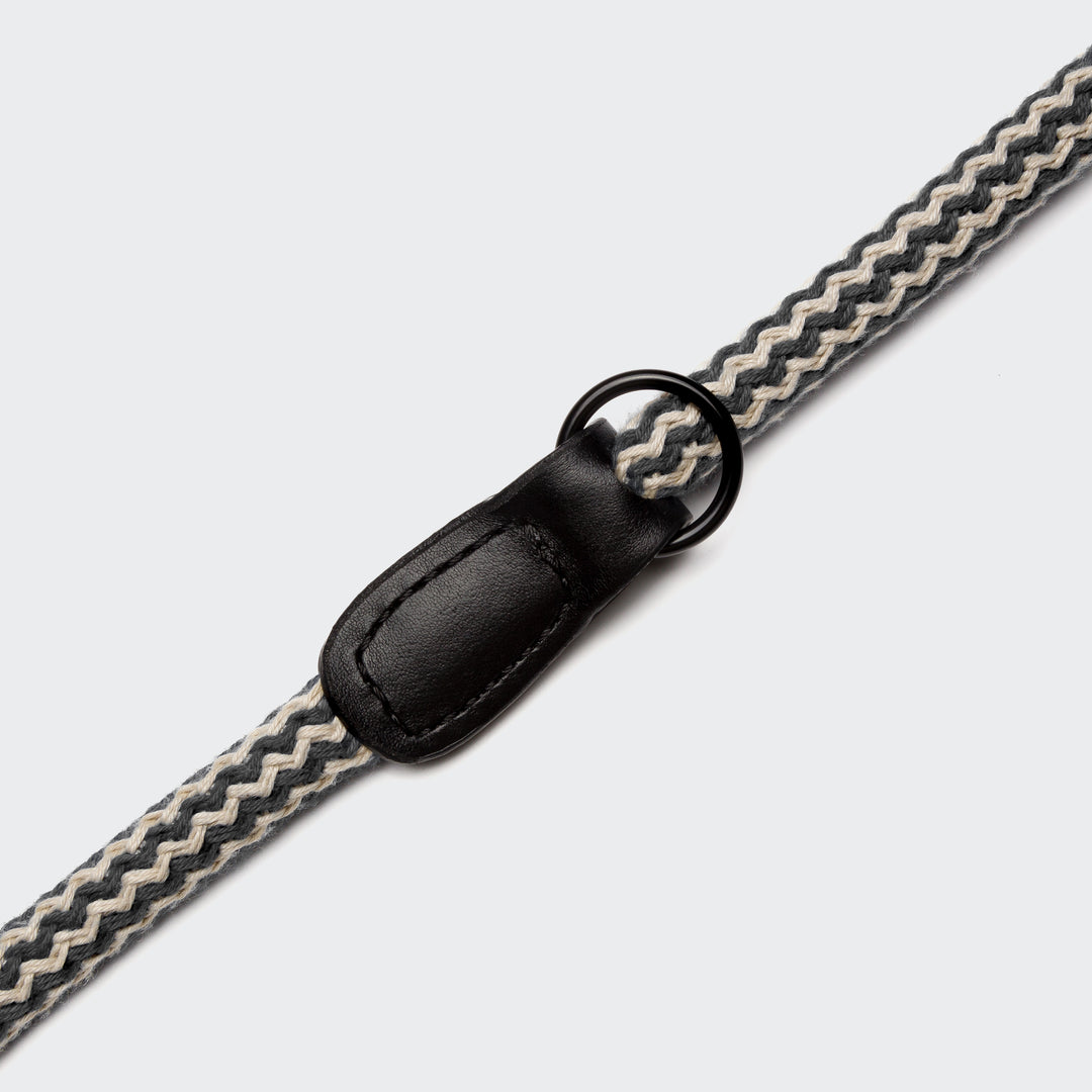 Cloud7 - MAUERPARK Vegan Leash featuring adjustable, washable, and stylish rope design with black leather detail and metal ring.