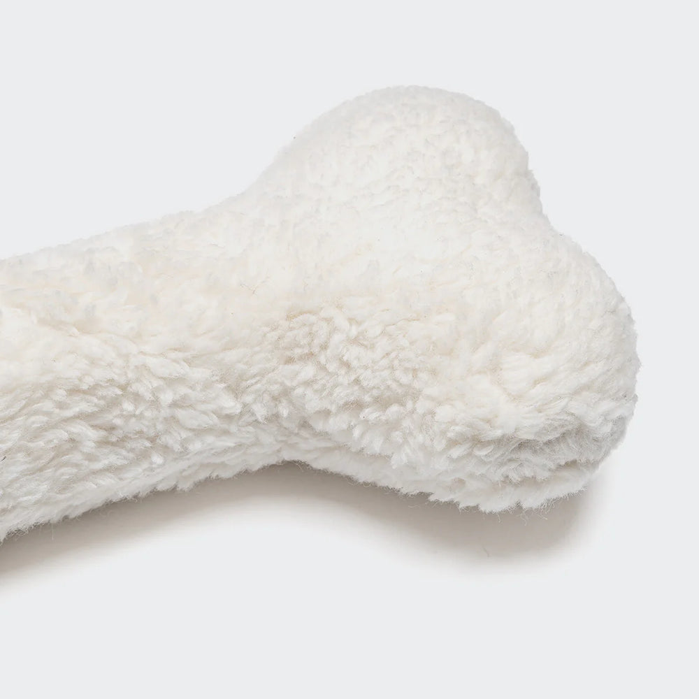 Cloud7 - BONE Nature White Plush dog toy made from recycled wool and polyester for eco-friendly playtime.